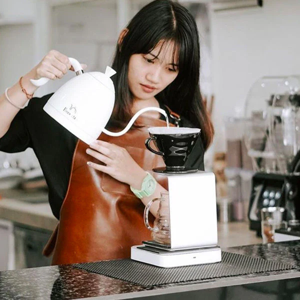 Hario V60 Ceramic Coloured Drippers - Image 8